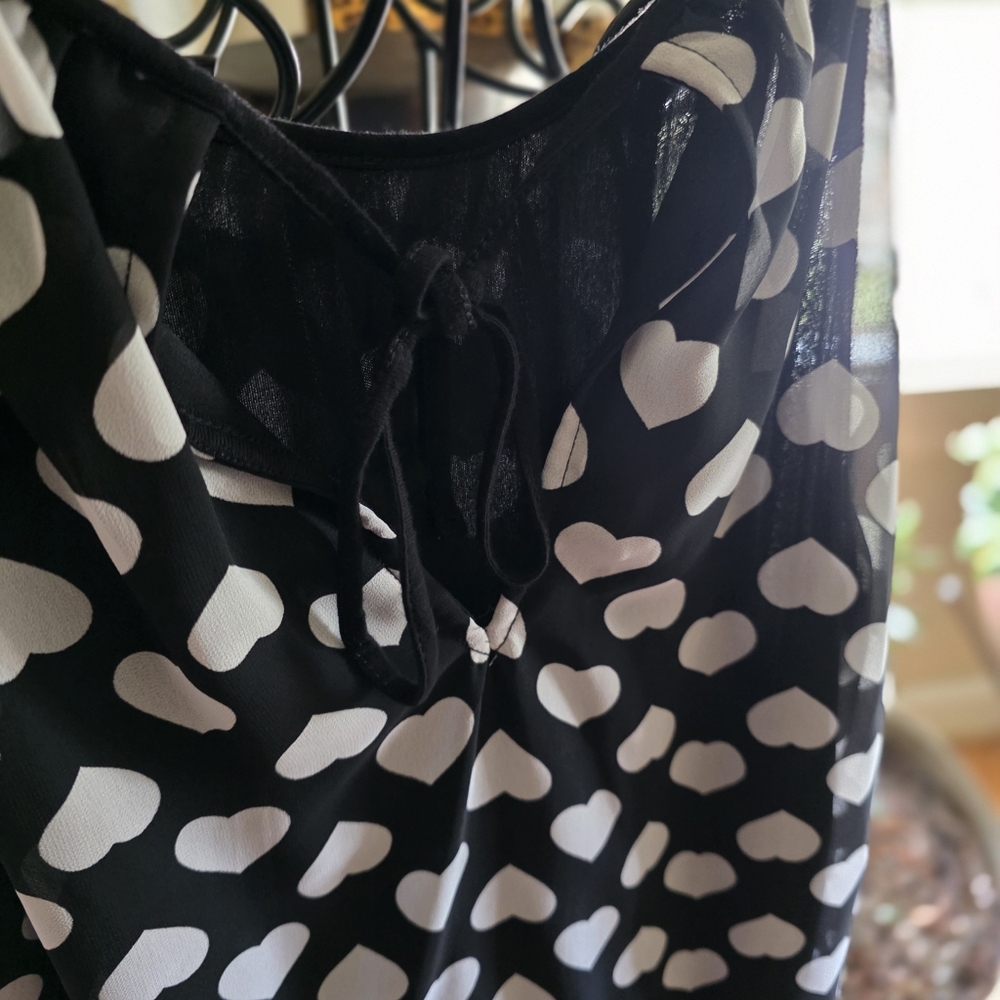 Express | Black and White Hearts Halter Tank Sm - Picture 9 of 11